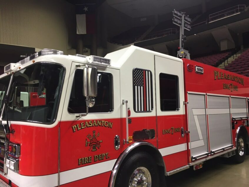 Pleasanton Fire Department Pleasanton, TX Command Light